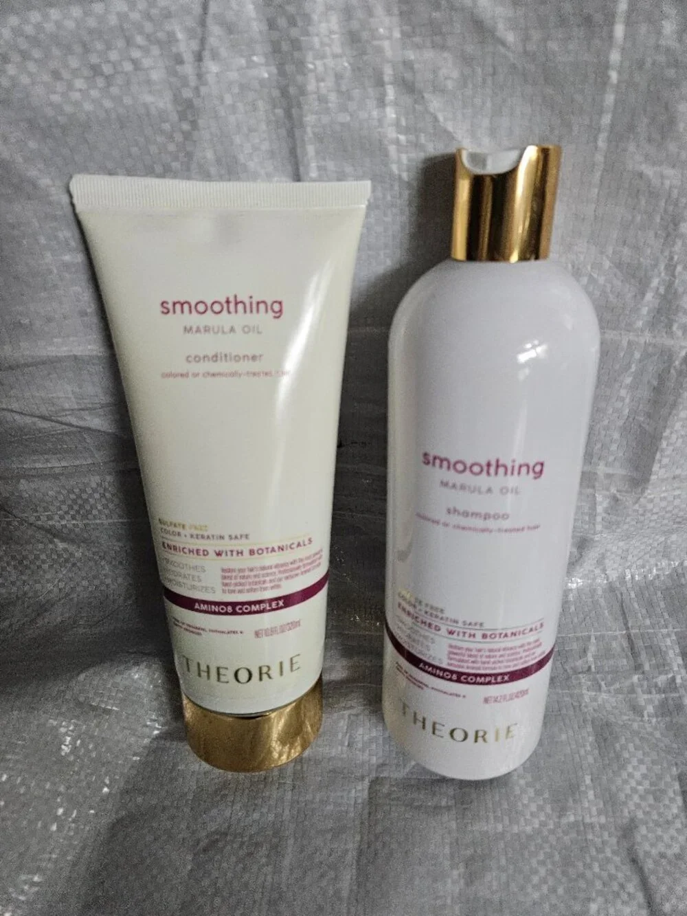 Theorie Smoothing Marula Oil Shampoo & Conditioner Set Hydrate Moisturize Smooth